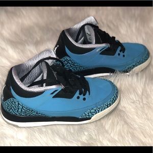 Jordan 3 Powder Blue